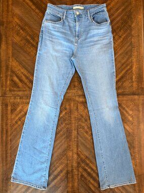 Levi’s 725 High Rise Bootcut Jeans 30x32 Light Wash Stretch Denim Classic Fit